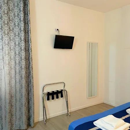 Guest house Residenza Borgo Trento Sunday 2*