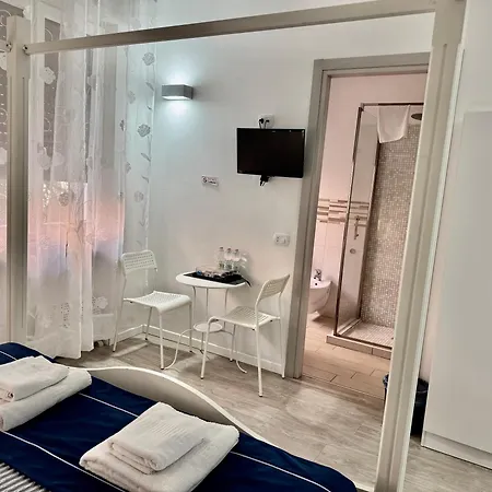 Residenza Borgo Trento Sunday בית הארחה 3*